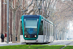 Projeďte se provoněnou tramvají v Brně